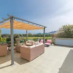 Villa Surphinia By Interhome *