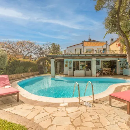 Villa Surphinia By Interhome