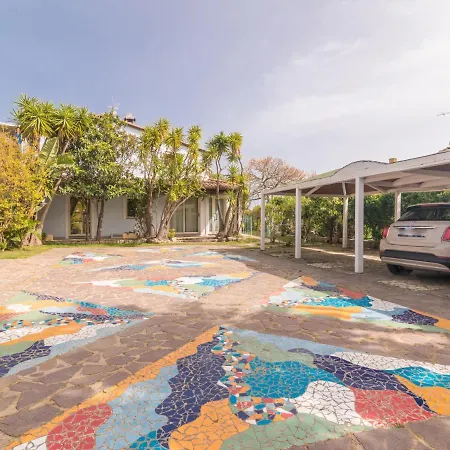 Surphinia By Interhome *