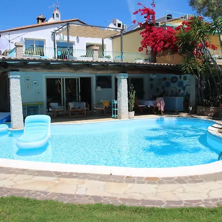 Surphinia By Interhome