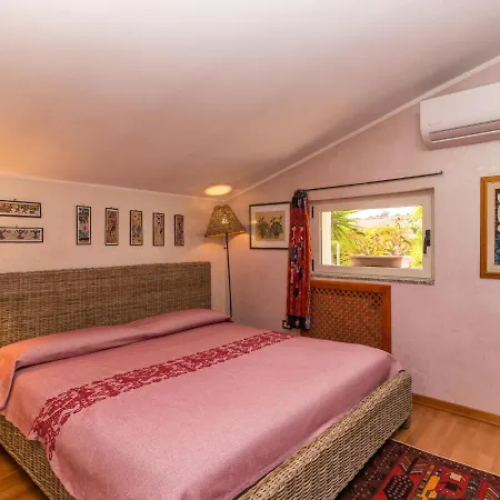 Surphinia By Interhome Bari Sardo