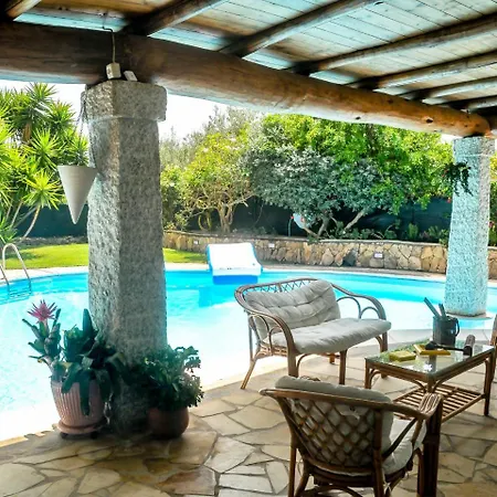 Surphinia By Interhome *