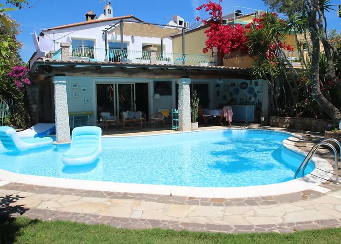 Surphinia By Interhome